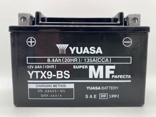 Batteria moto Yuasa YTX9-BS - Senza manutenzione - 12 V 8 Ah - Dimensioni: 150 x 87 x 105 mm